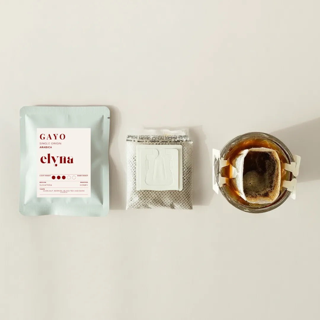elyna coffee drip bag, and glass display